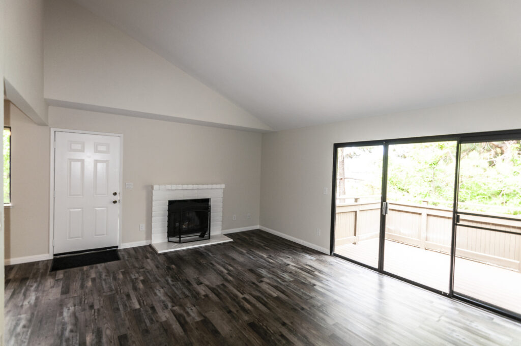 2-bedroom condo in San Jose, CA 95123. Expert rental property management. Available now